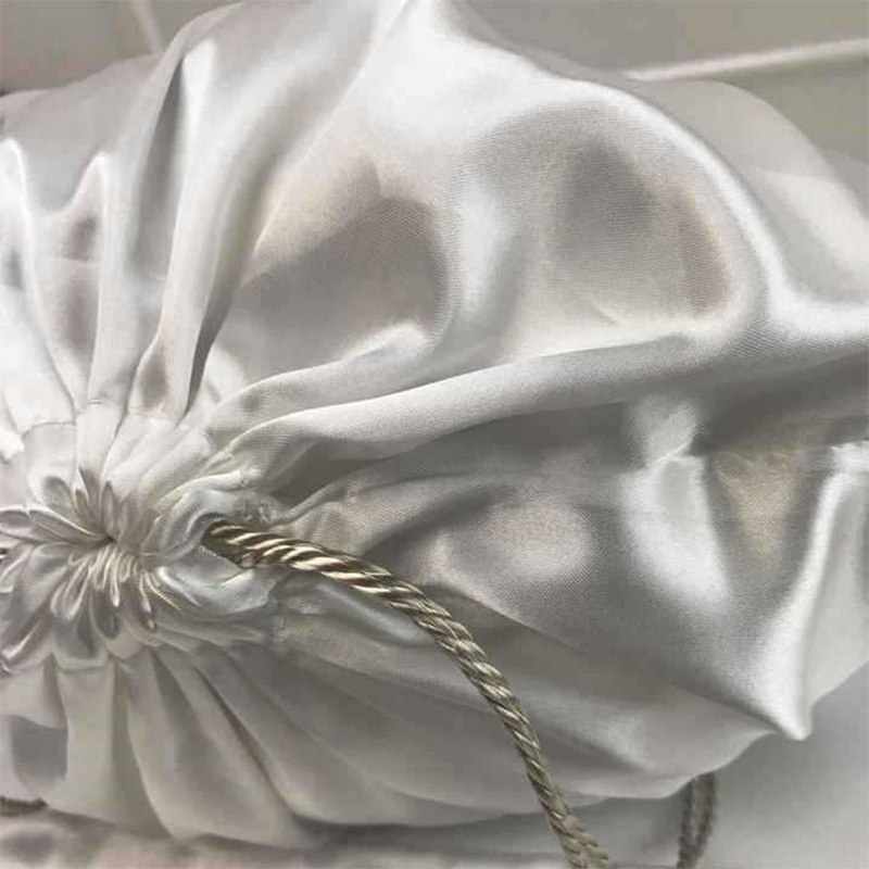 Women Bags Collection - Bolsa de almacenamiento con cordón de