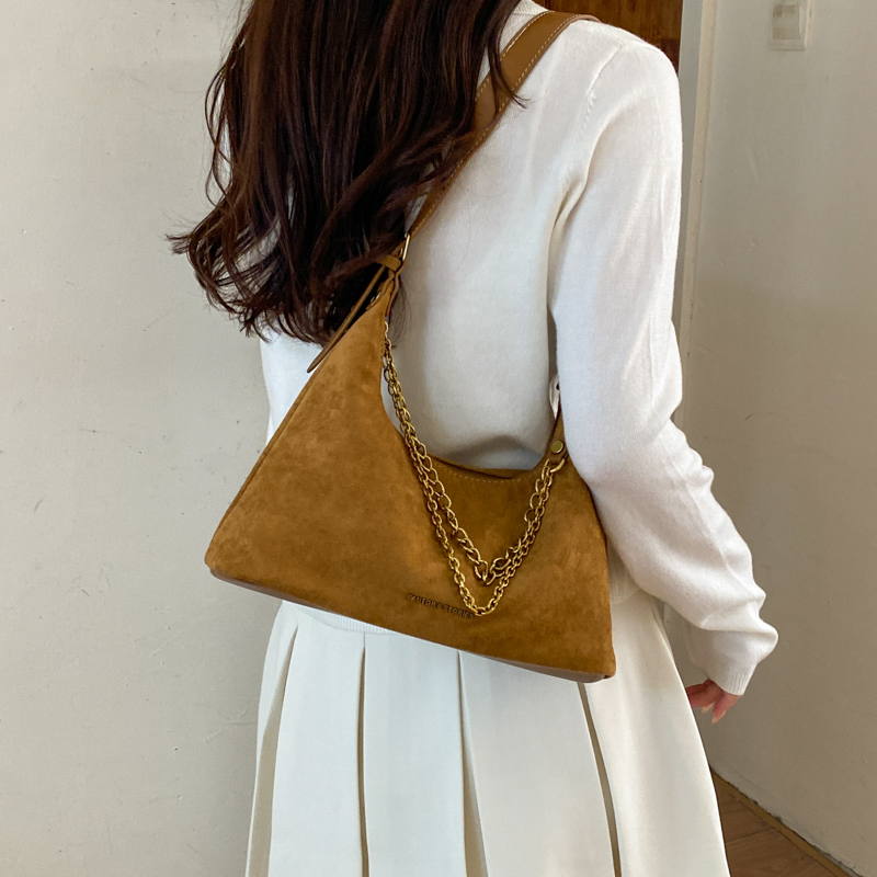 Bolso de hombro retro de gamuz - Half Moon Crescent reseña y precio